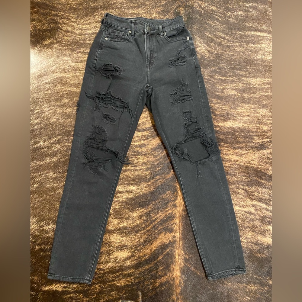 Black American Eagle Mom Jeans
